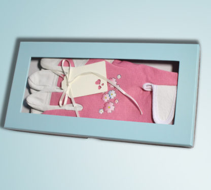 Ladies Leather Gloves in Beautiful Gift Box - Image 2